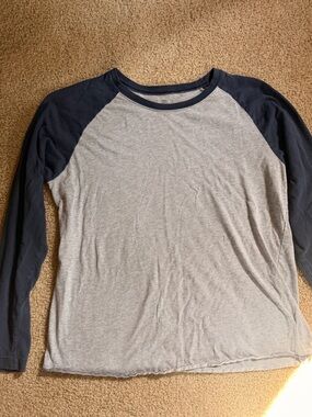 Old Navy Long Sleeve Tee (Women’s)